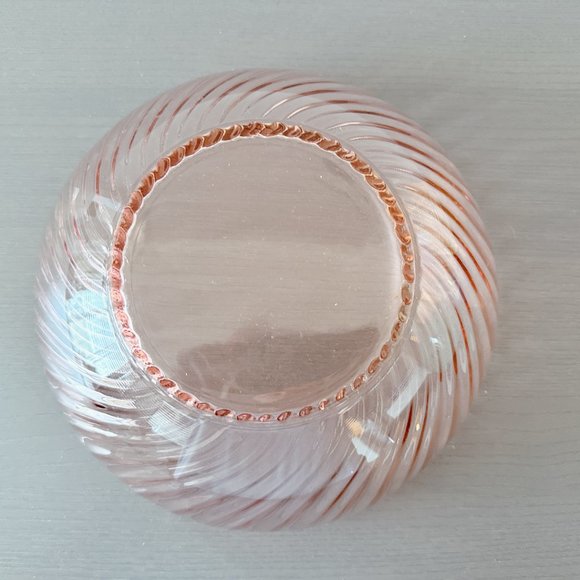 Pink glass bowl Made in France fruit bowl decor - Picture 6 of 8